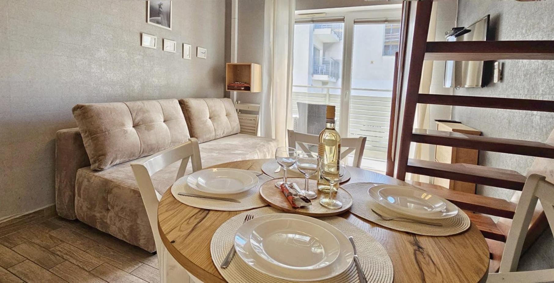 Holiday Home Slavia New 11 Z Antresola I Balkonem Przy Plazy 미엥지즈드로예 외부 사진