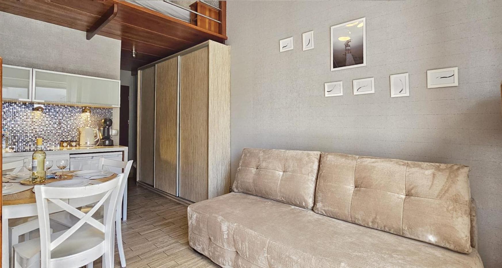 Holiday Home Slavia New 11 Z Antresola I Balkonem Przy Plazy 미엥지즈드로예 외부 사진